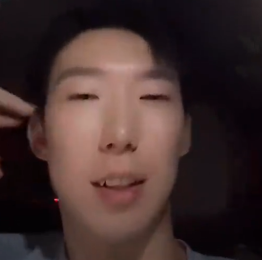 但队友给到, inews